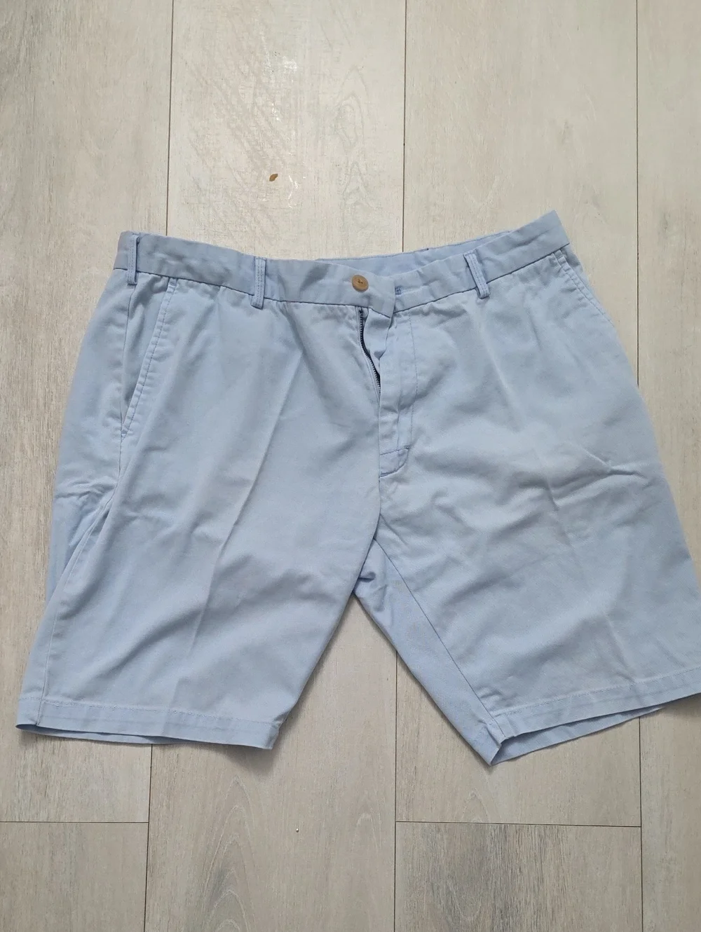 Izod Light Blue Flat Front Men's Chino Shorts
